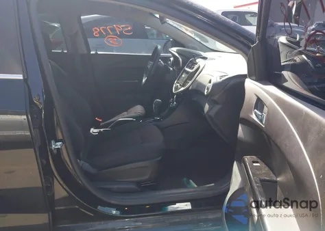 2018 Chevrolet Sonic Lt Auto из США, поврежденный, VIN 1G1JD6SB9J4121171